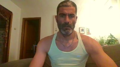 hotreds webcam model stream image