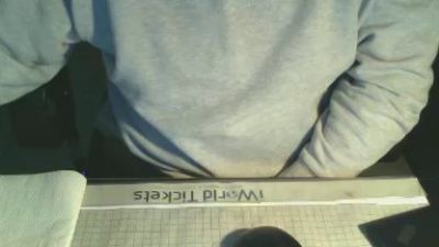 HappyToShowOff webcam model stream image