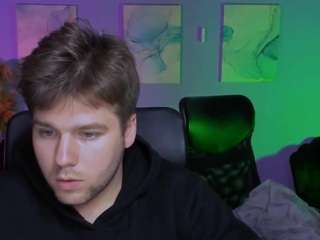 michael-strong webcam camsoda model stream image