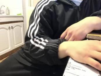 doriancretu95 webcam model stream image