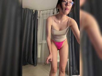 Littleotter webcam bongacams model stream image