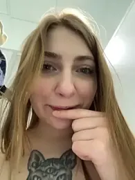 Sunny___Bunny webcam stripchat model stream image