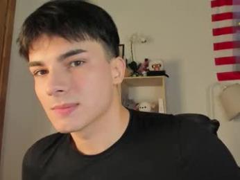 mystic_evan webcam model stream image