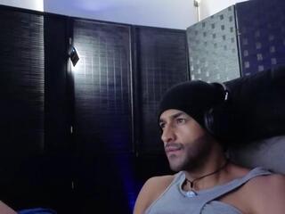 Ralf E webcam flirt4free model stream image