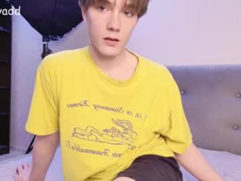 callmenineoneseven webcam model stream image