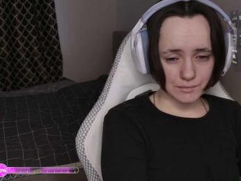 LunaL0ve webcam model stream image