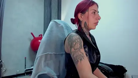 selene_red_ webcam model stream image