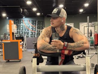 YoucefThompson webcam model stream image