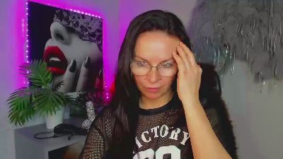 Helen_Wild webcam cam4 model stream image