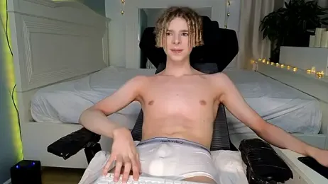 Kudi_Minnt webcam stripchat model stream image