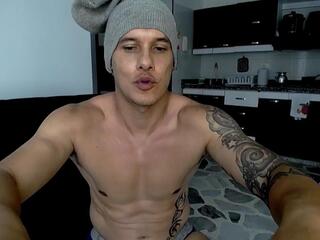 Rainer G webcam flirt4free model stream image