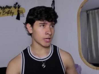 j_u_p_i_t_e_r webcam model stream image