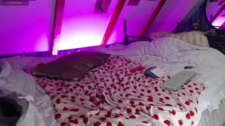 RubyLynxx webcam stripchat model stream image