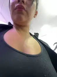 kim_monti webcam model stream image