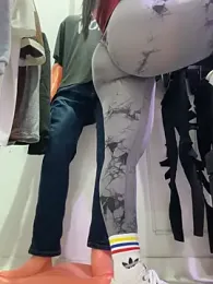 kim_monti webcam model stream image