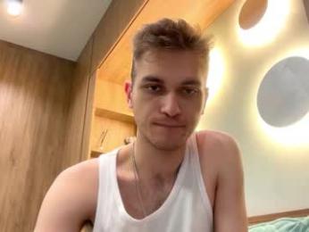 tai_fun webcam model stream image