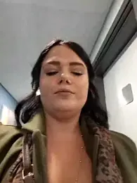 Xladycharme webcam model stream image