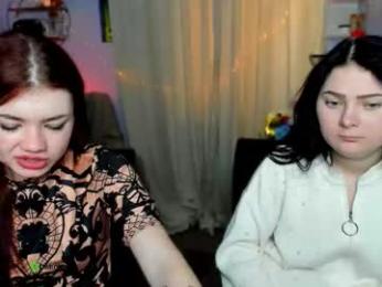 kira_kisses_ webcam model stream image