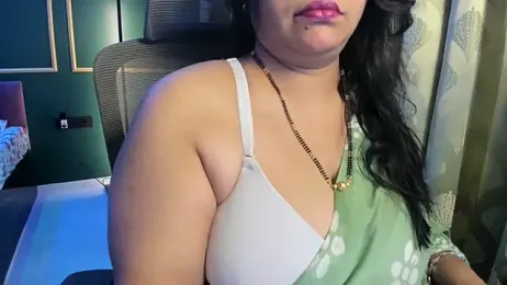 tarivishu11 webcam stripchat model stream image