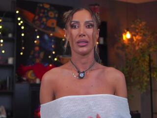 Evelyn Evy webcam model stream image