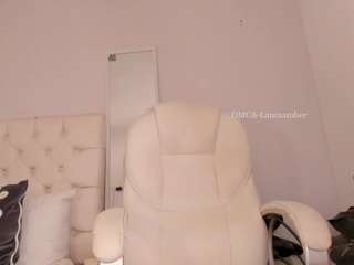 amberhearrd webcam model stream image