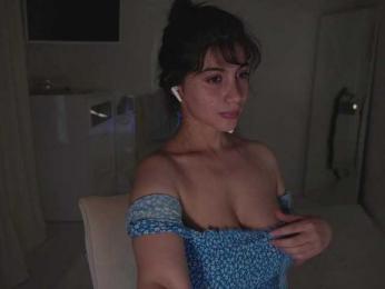 -Madi- webcam model stream image