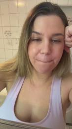 Lauretta5702 webcam model stream image