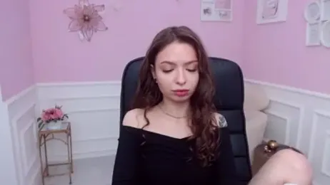 LucySkilar webcam model stream image