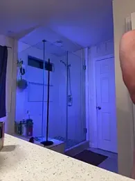 El_Gizmo webcam model stream image