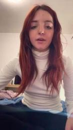 Cucciolaemily webcam model stream image