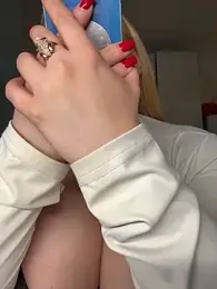 OdriOlsens webcam model stream image