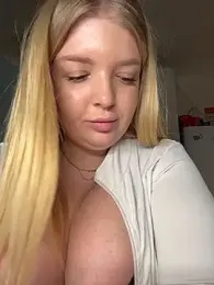 OdriOlsens webcam model stream image