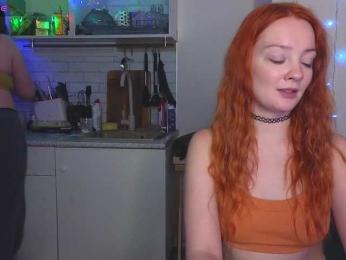 radianttwoX webcam bongacams model stream image