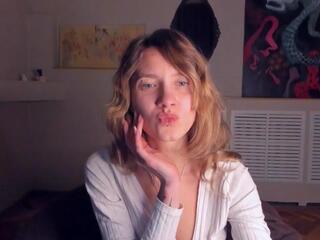 Kristy Wierls webcam model stream image