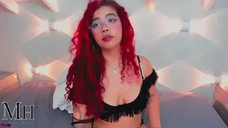 MizzHell webcam stripchat model stream image