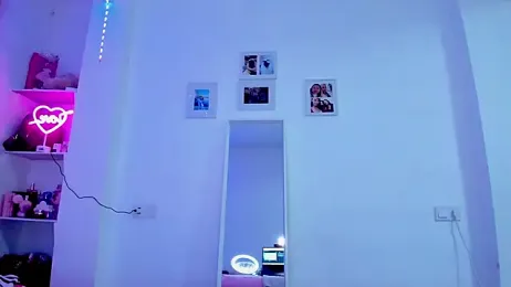 _viioletweekend_ webcam model stream image