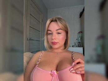 Mila-m webcam bongacams model stream image