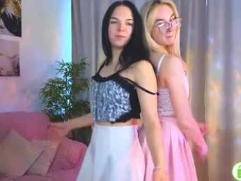 caroline_hey webcam model stream image