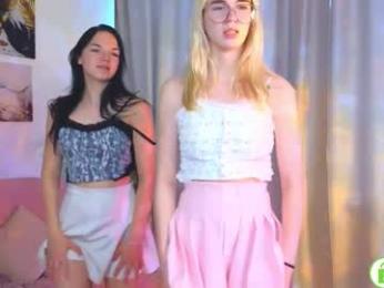 caroline_hey webcam model stream image