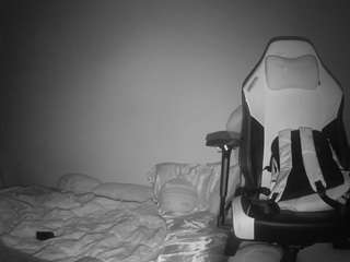 voyeurcam-sexy-little-ana-01 webcam model stream image