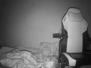 voyeurcam-sexy-little-ana-01 webcam model stream image