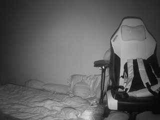 voyeurcam-sexy-little-ana-01 webcam model stream image