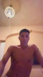 Yhuya webcam model stream image