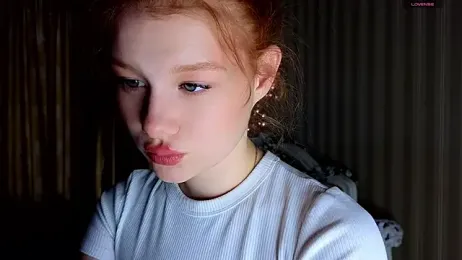 Juuulia_ webcam stripchat model stream image