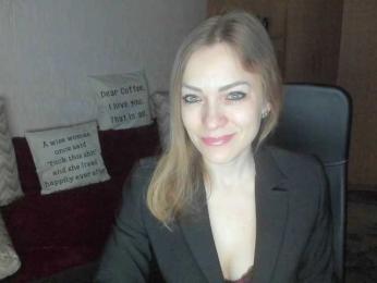 SilviaSweet webcam model stream image