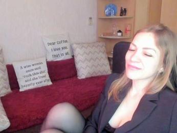 SilviaSweet webcam model stream image
