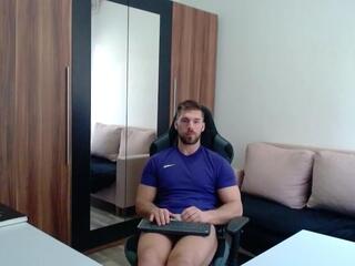 Darius Giles webcam model stream image