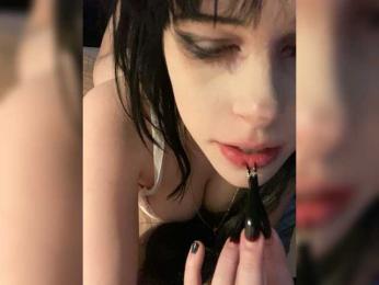 emogirl webcam model stream image