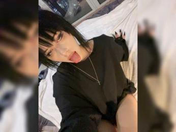 emogirl webcam model stream image