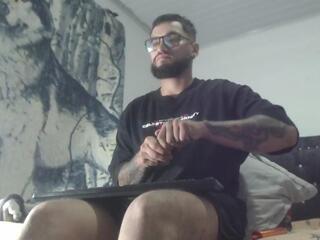 Chrys Harris webcam model stream image